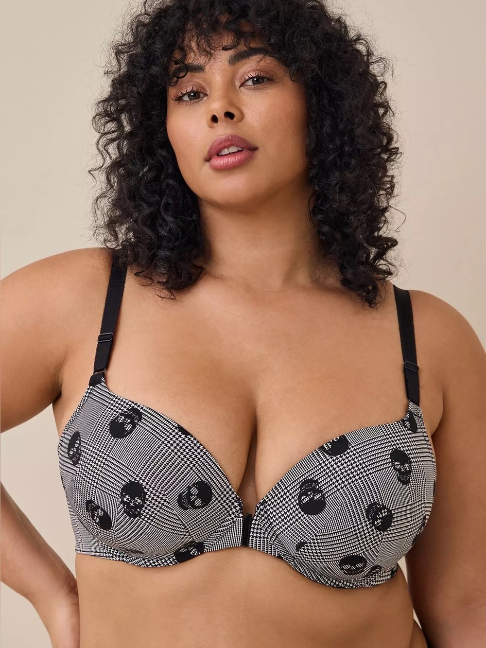 NWT Torrid Skull Plaid Front Close Lightly Lined T-Shirt Bra 40DD 360 Smoothing